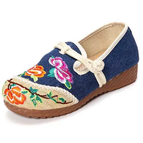 Flower Chinese Embroidered Casual Round Toe Buckle Flat Shoes