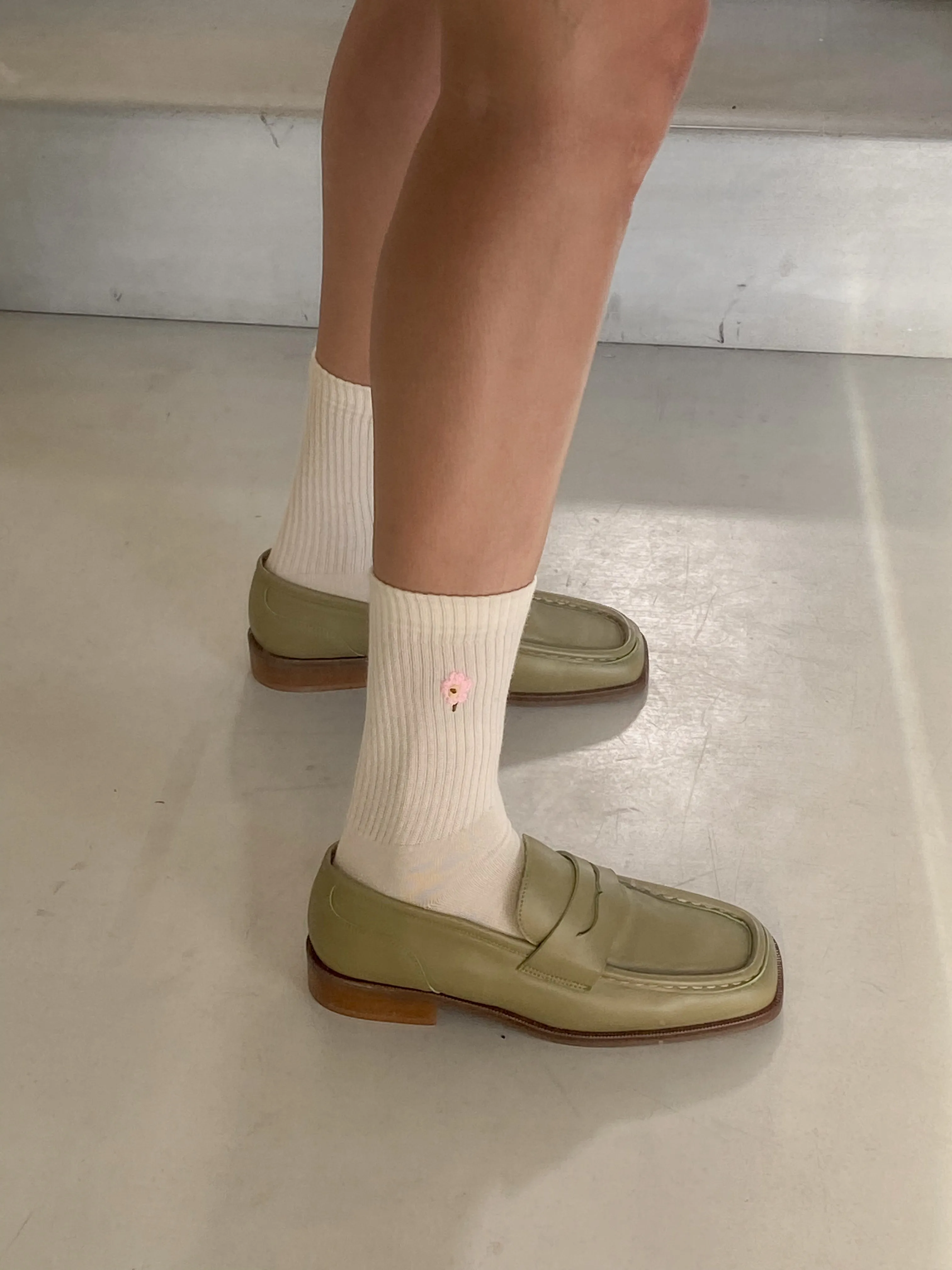 Frida Khaki Moccasins