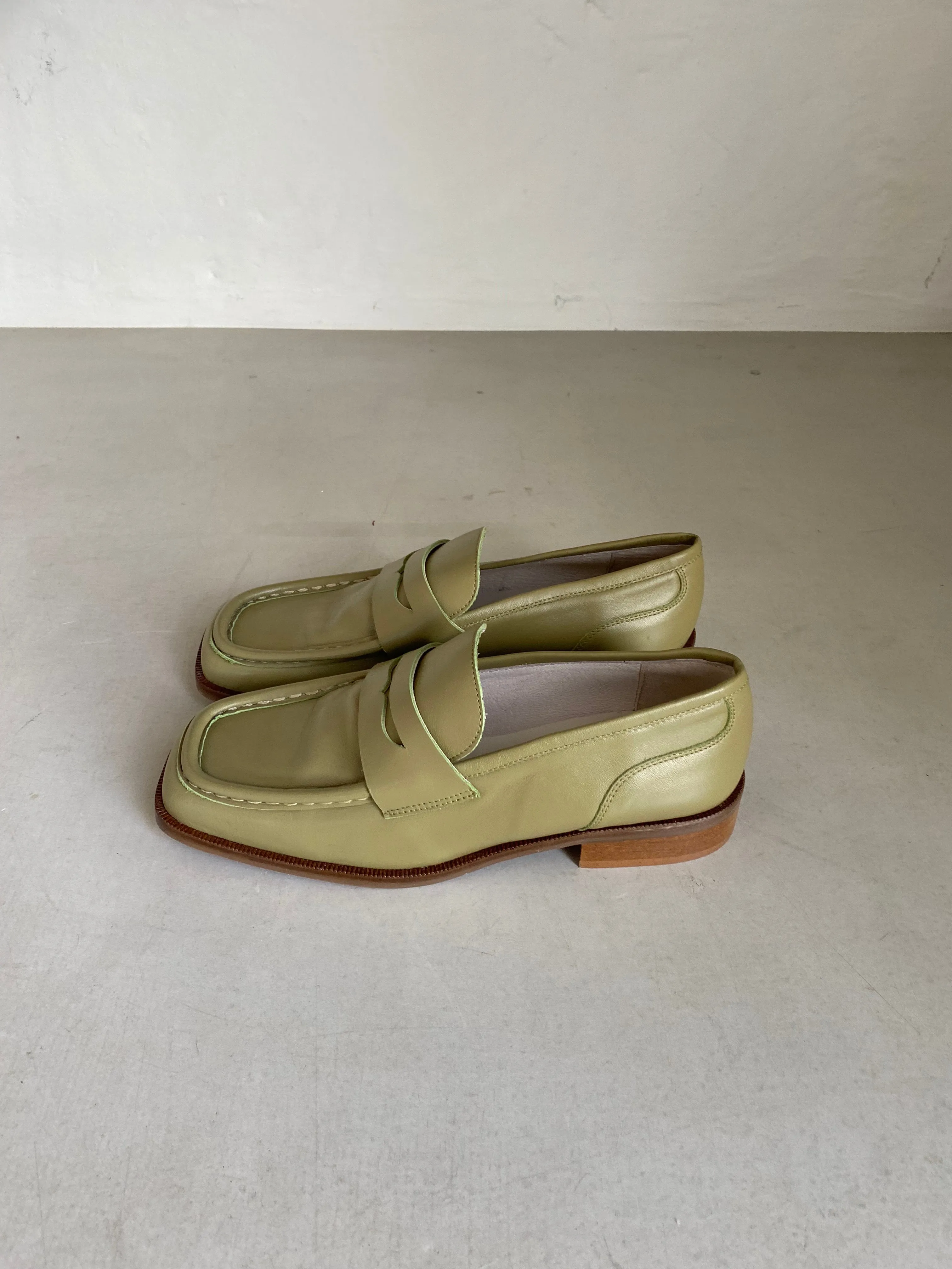 Frida Khaki Moccasins