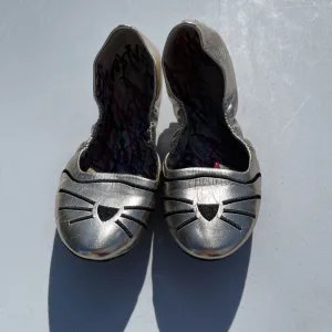 Karl Lagerfeld Cat Flats 6.5