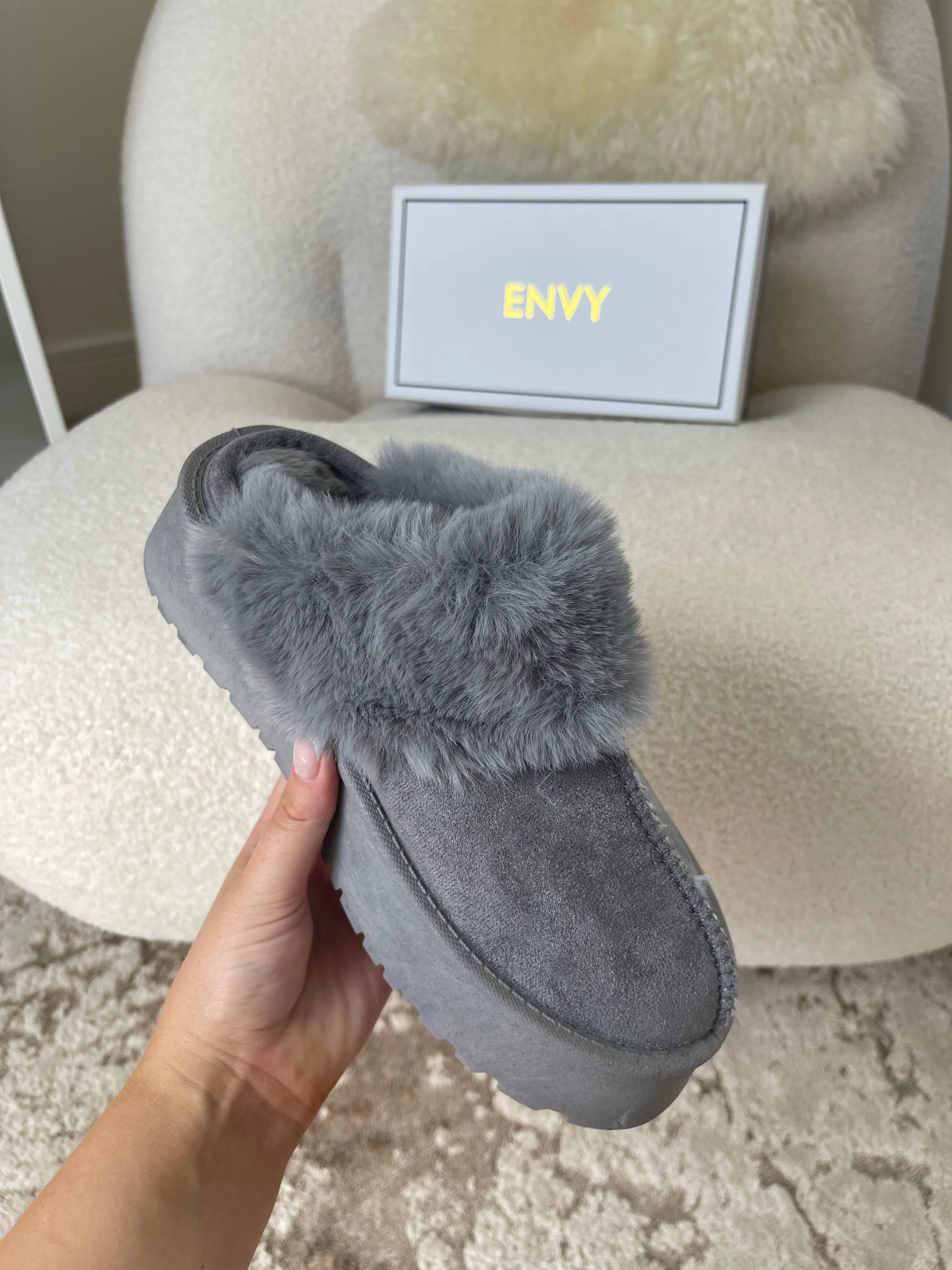 LORNA GREY FAUX FUR PLATFORM SLIPPERS