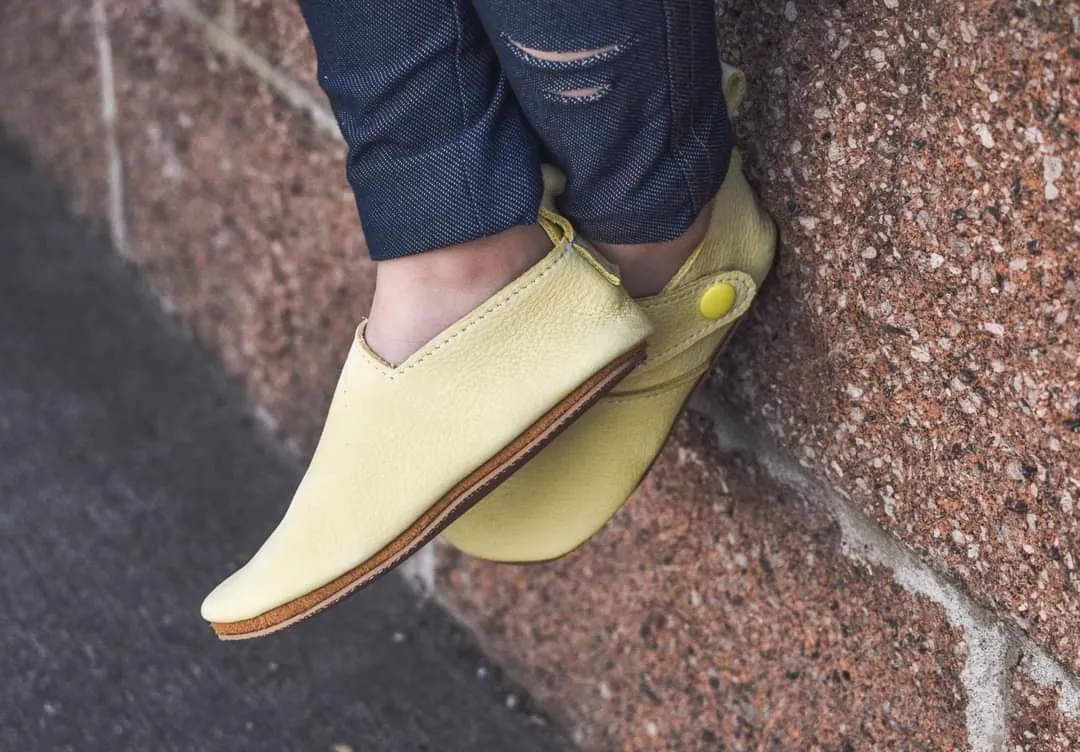 Side-Snap- Yellow Daffodil