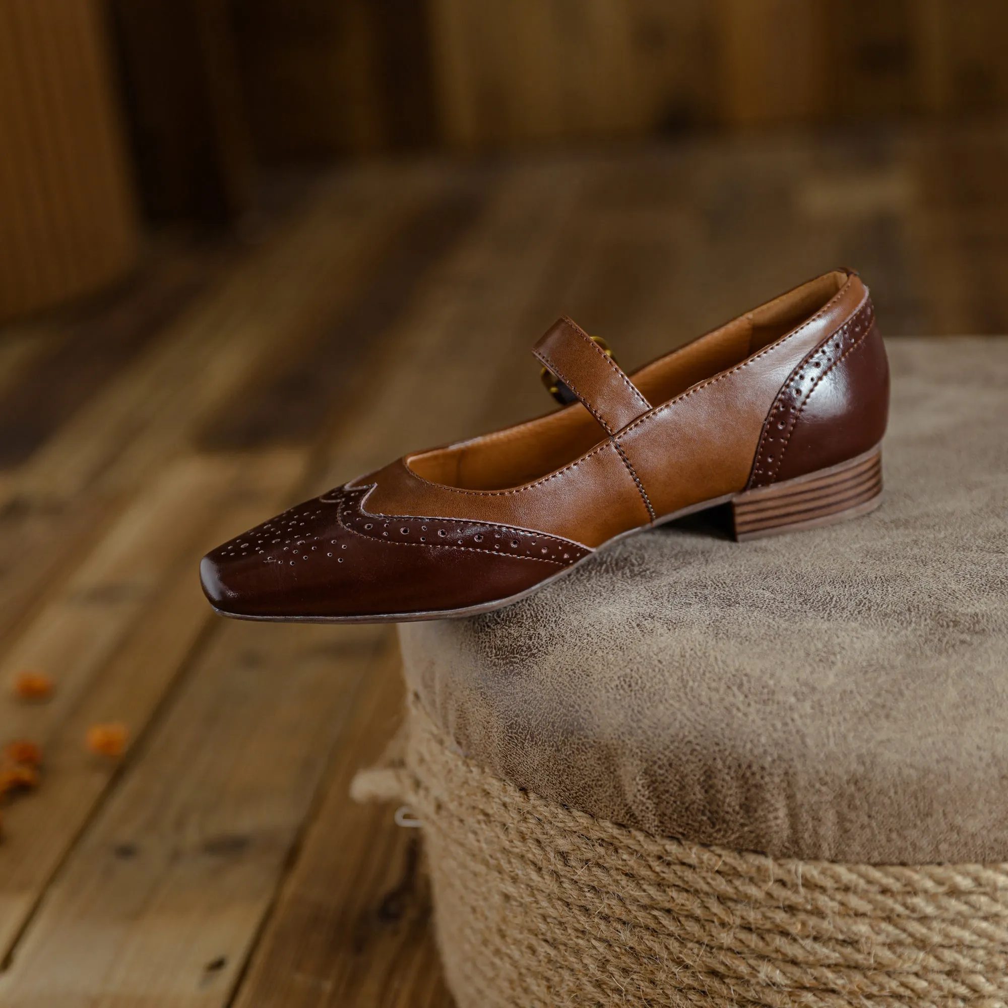 TinaCus Women's Genuine Leather Handmade Buckle Square Toe Chunky Heel Flats Mary Jane Shoes