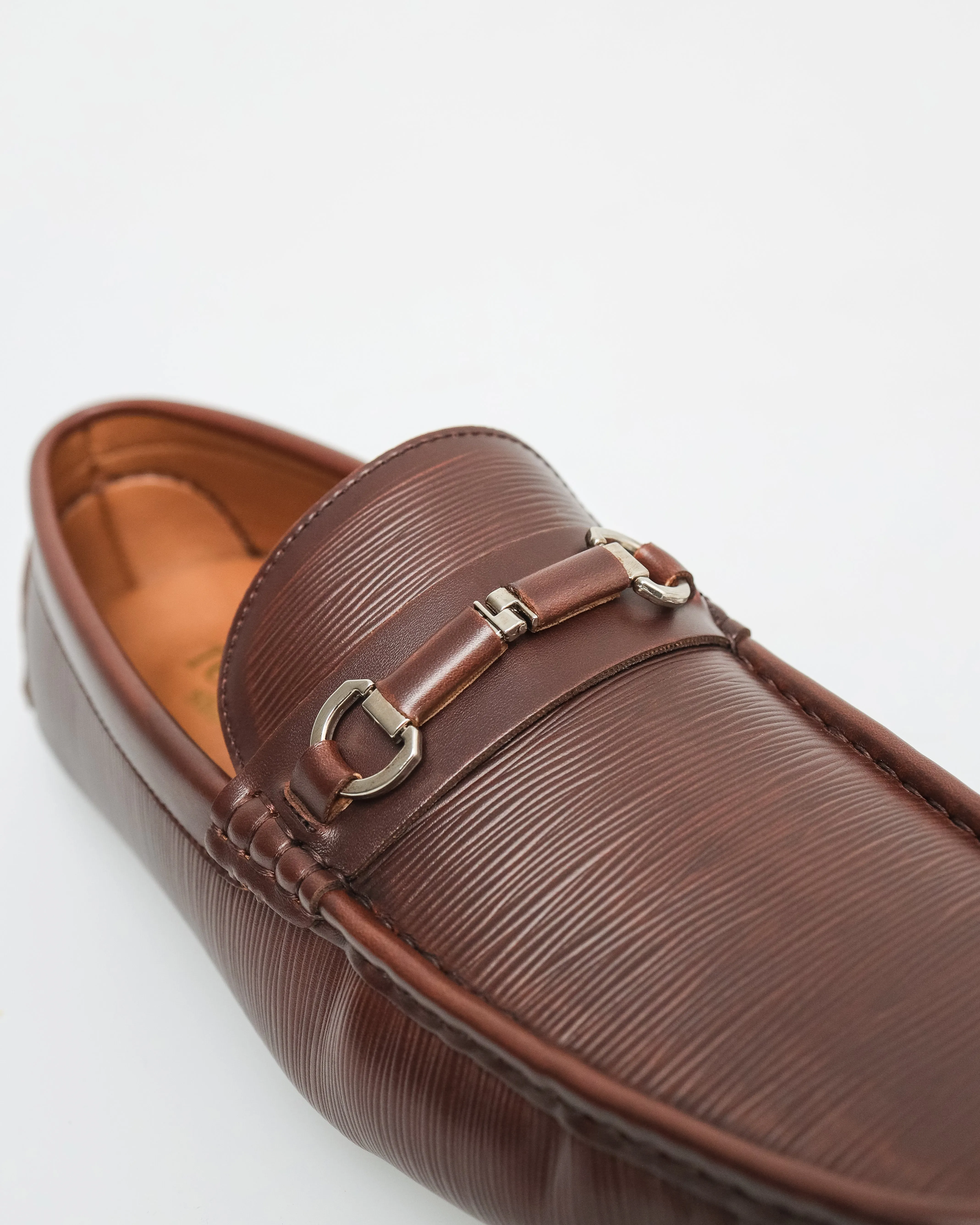Tomaz C506 Men's Buckle Moccasins
