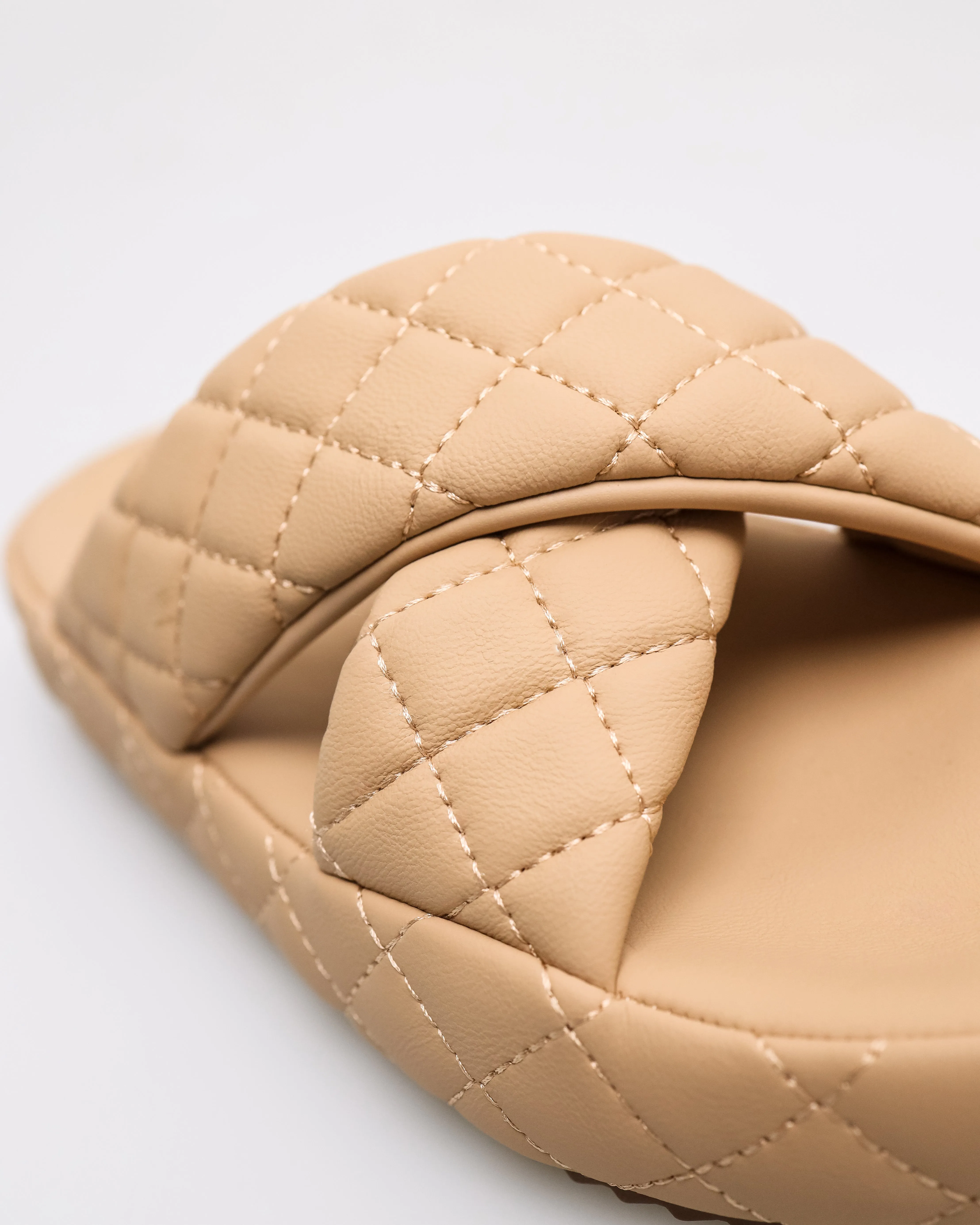 Tomaz NN394 Ladies Cross Quilted Slipper