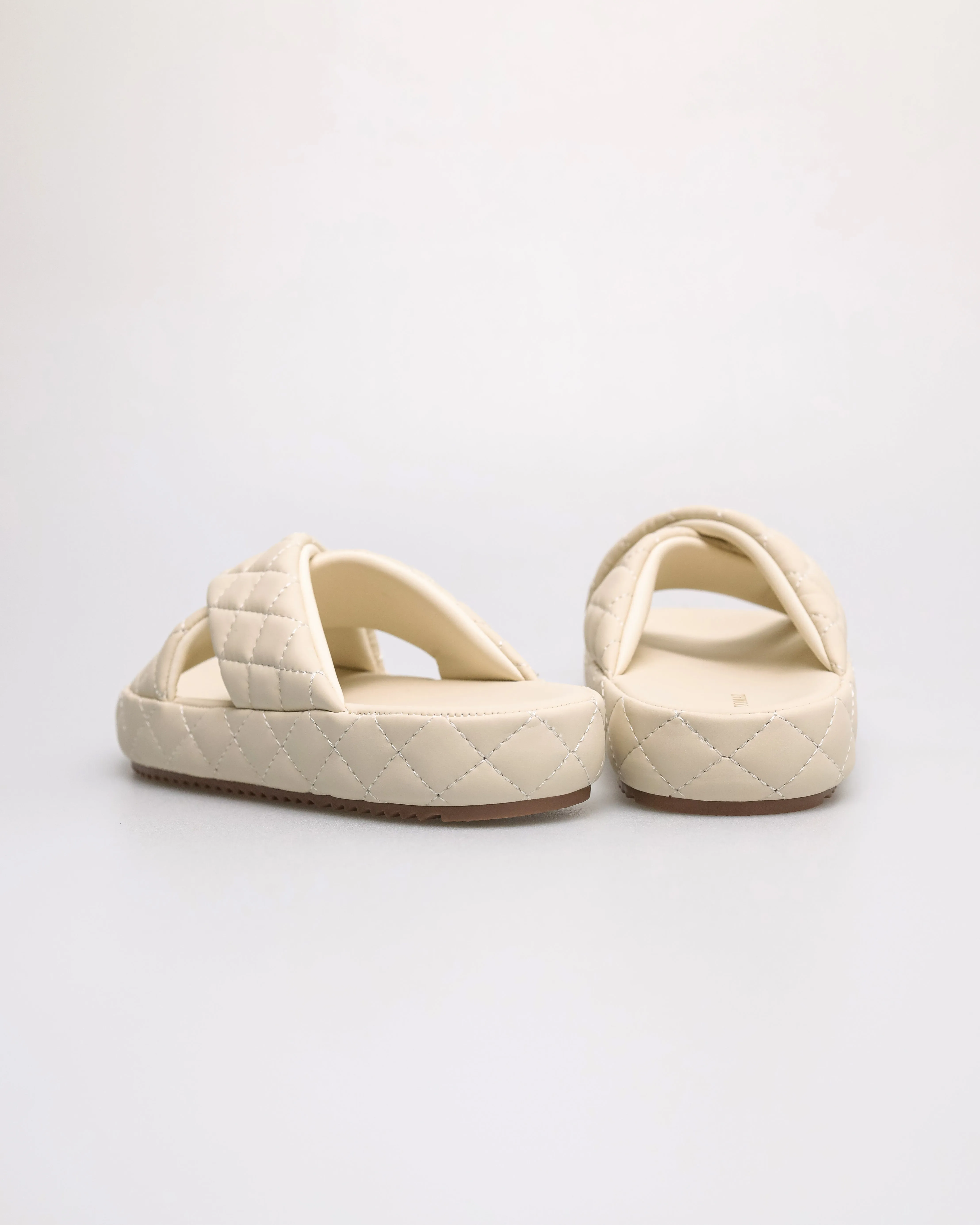 Tomaz NN394 Ladies Cross Quilted Slipper