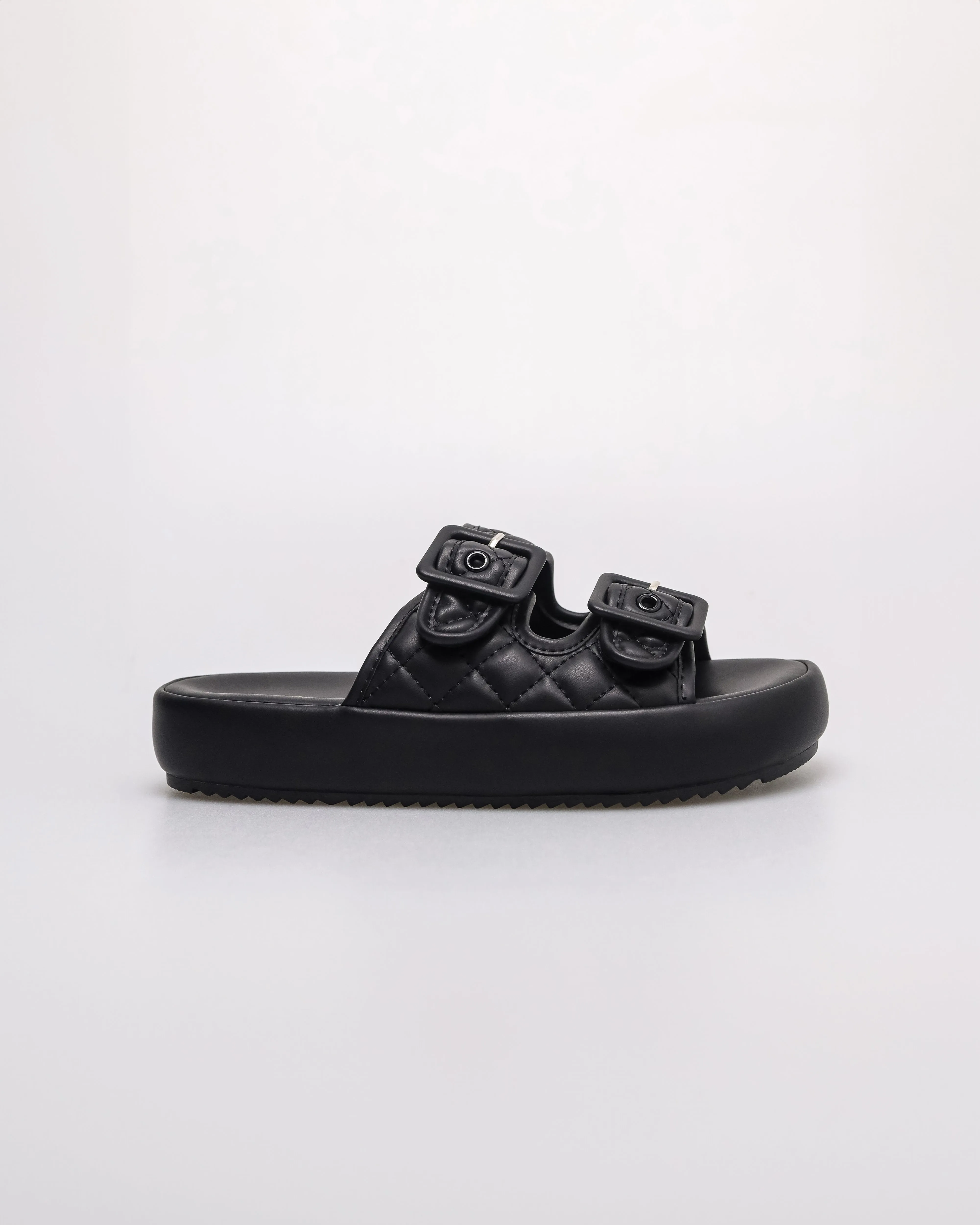 Tomaz NN448 Ladies Quilted Buckle Flats