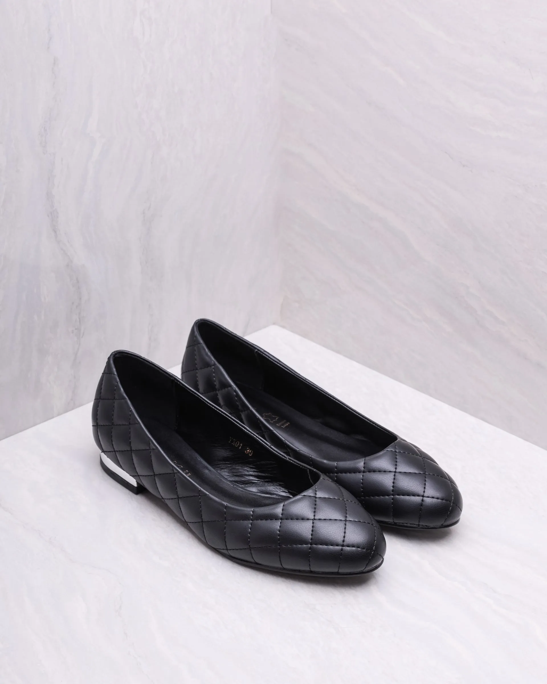 Tomaz YX01 Ladies Quilted Heels