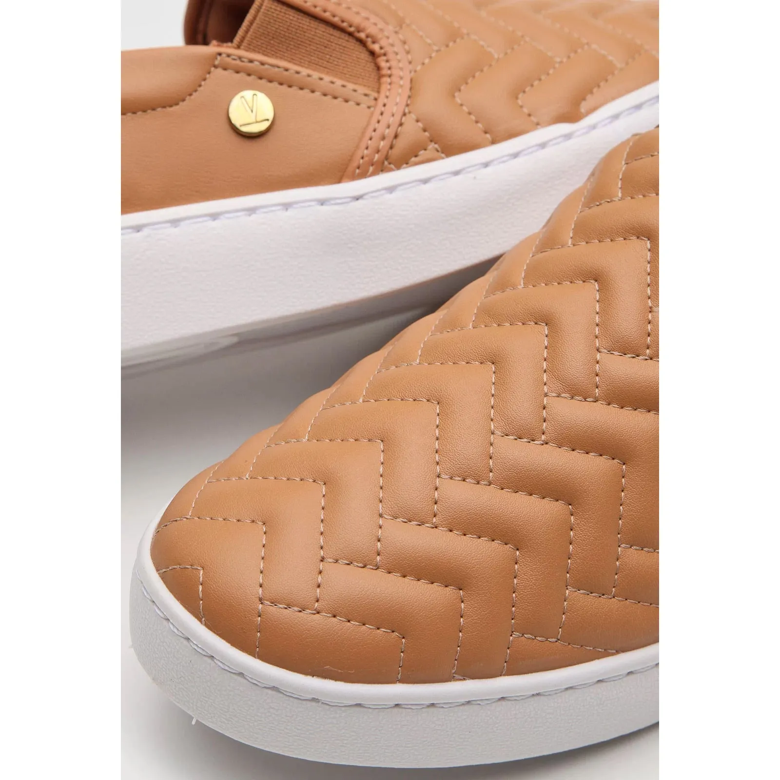 Vizzano 1214-1010 Slip-on Sneaker in Camel Napa