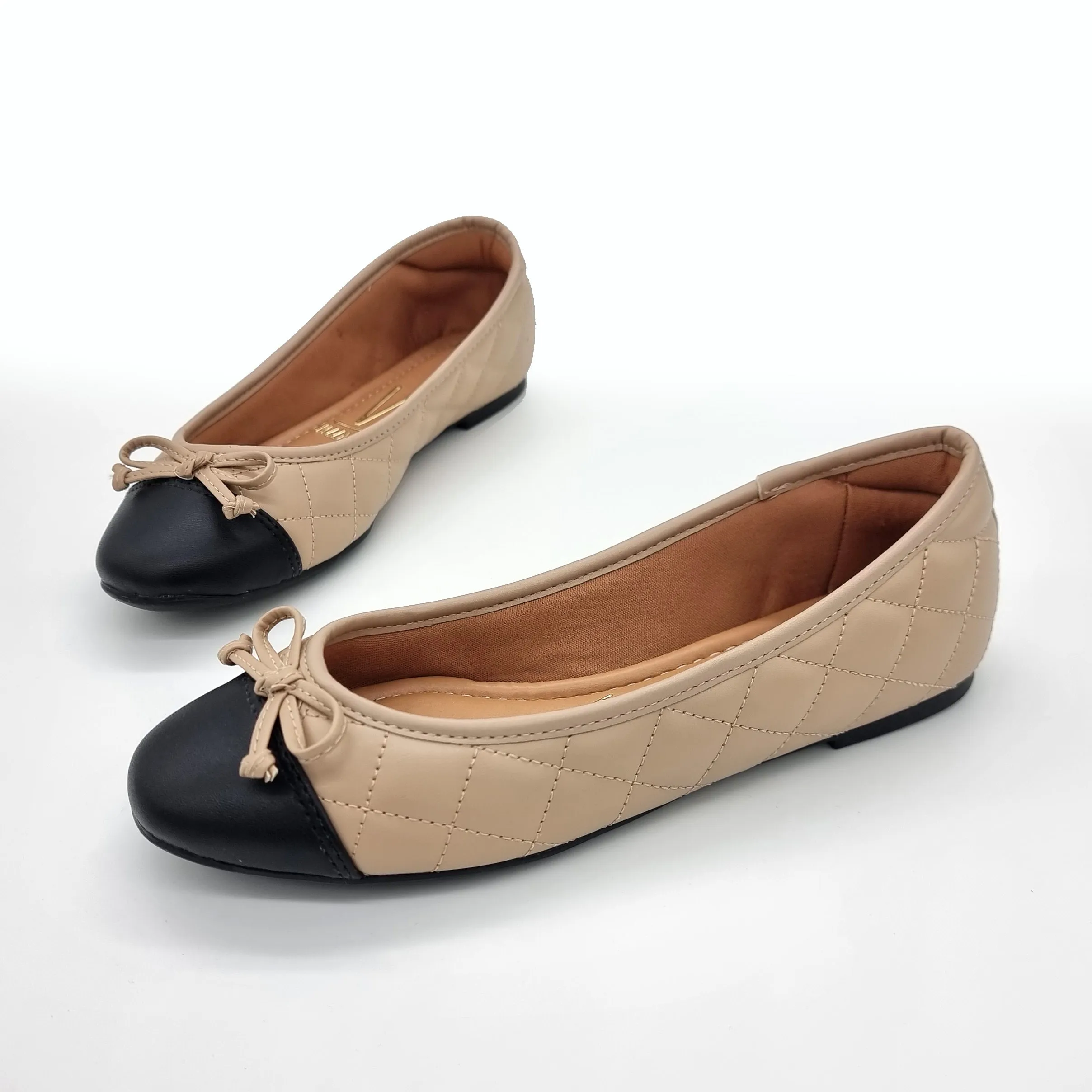 Vizzano 1432-102 Flat in Beige/Black